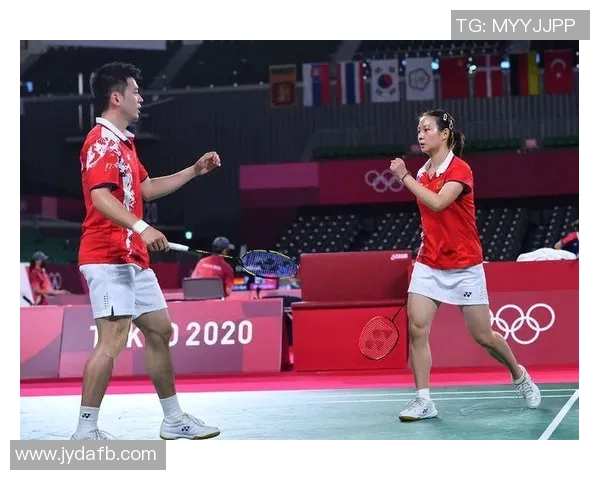 成都羽毛球队与广州羽毛球队赛后复盘分析力量对比与战术探讨 成都羽毛球队与广州羽毛球队赛后复盘分析力量对比与战术探讨