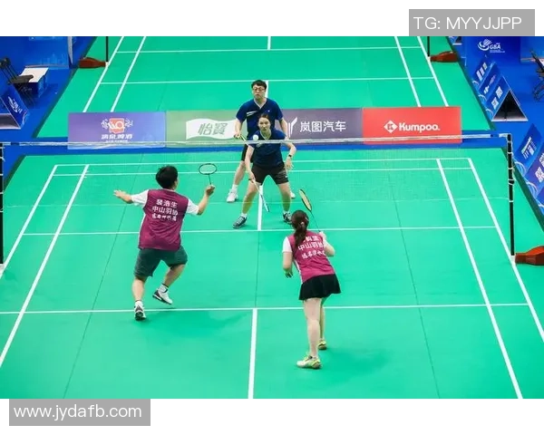 广州羽毛球队在精英赛中的耐力表现分析与启示